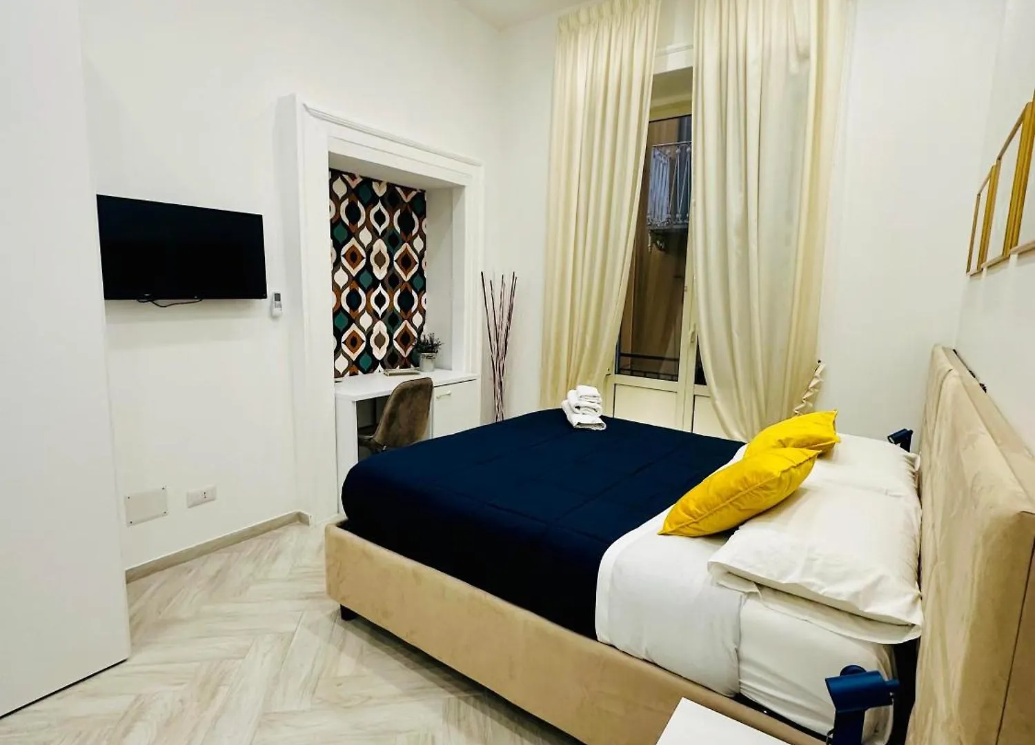 Flo' Hotel Naples 0*,